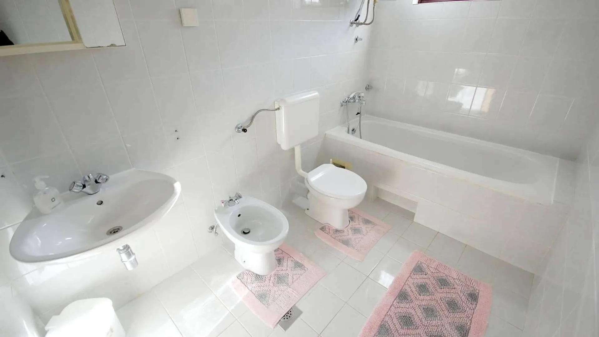 Apartments With A Parking Space Njivice, Krk - 21859 Njivice